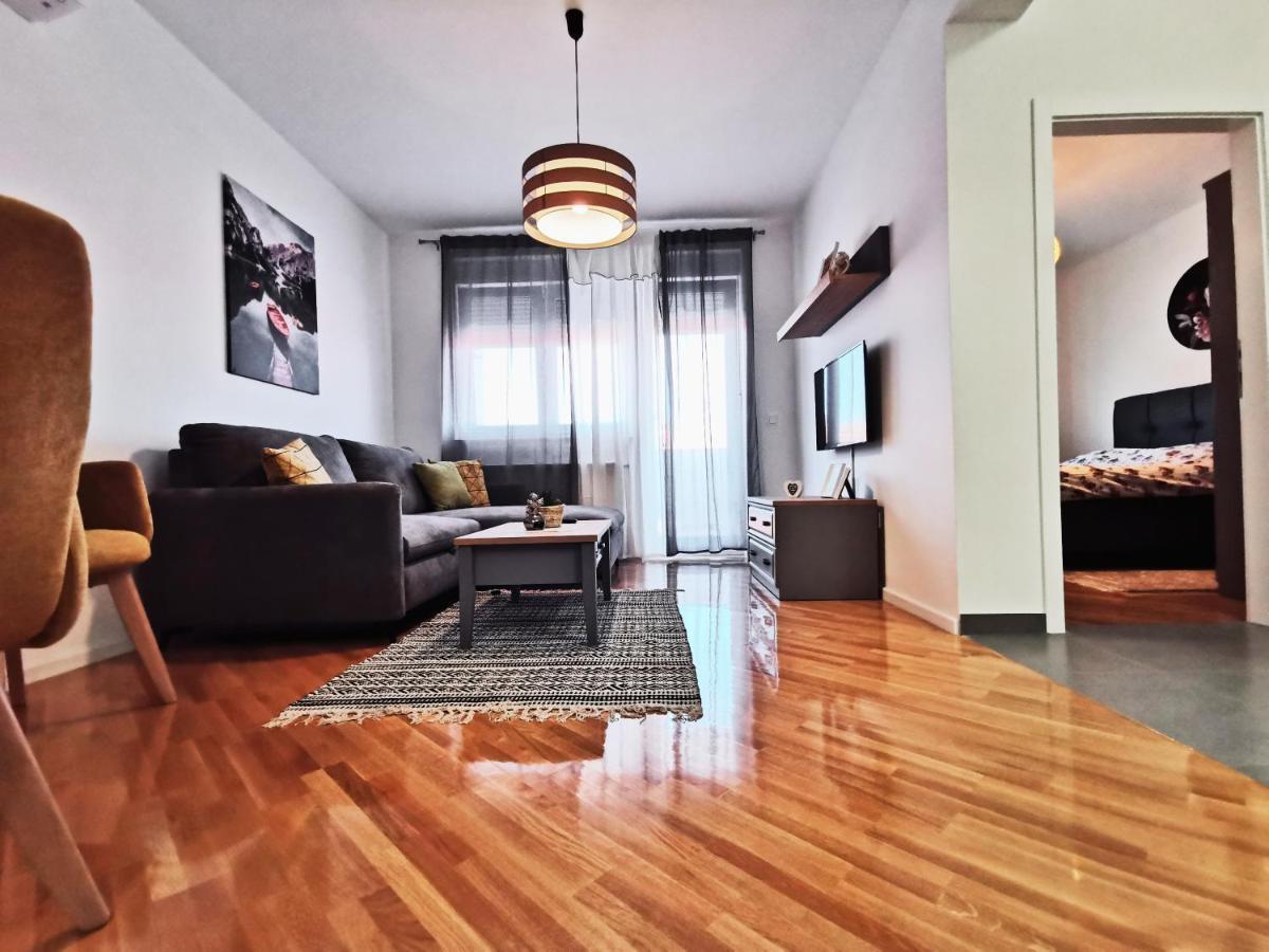Apartman Angel Osijek Exterior foto