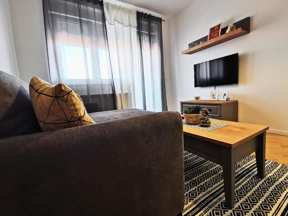 Apartman Angel Osijek Exterior foto