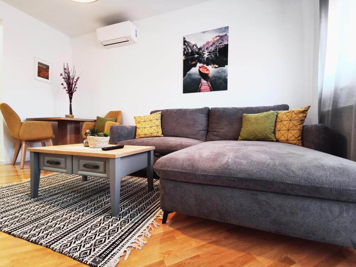Apartman Angel Osijek Exterior foto